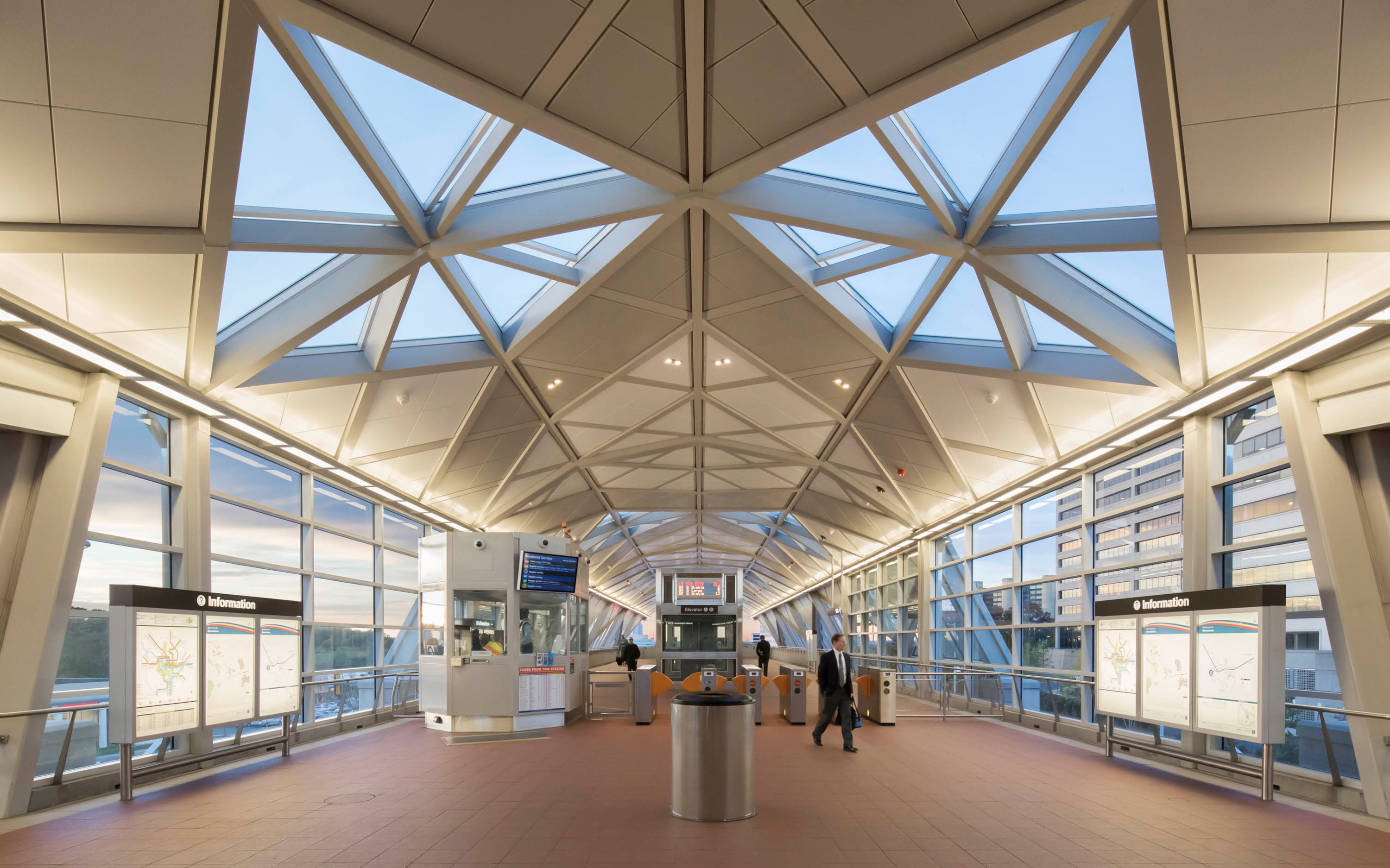 Dulles_13